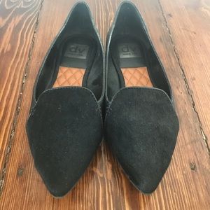 DOLCE VITA Black Flats